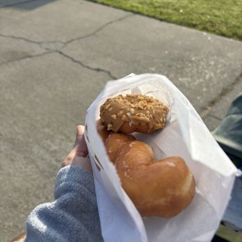 Lucky Donuts - Donuts - Donuts Near Me - Sacramento, California Lucky Donuts - Donuts - Donuts Near Me - Sacramento, California
