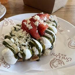 Matcha Croffle