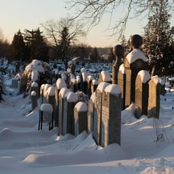 Riverside Cemetery