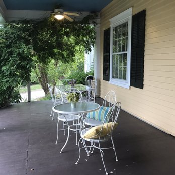 Inn At Burwell Place - Porch - Hotels Near Me - Salem, Virginia Inn At Burwell Place - Porch - Hotels Near Me - Salem, Virginia