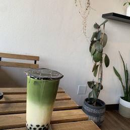 Matcha Latte add boba pearl :) Matcha Latte add boba pearl :)