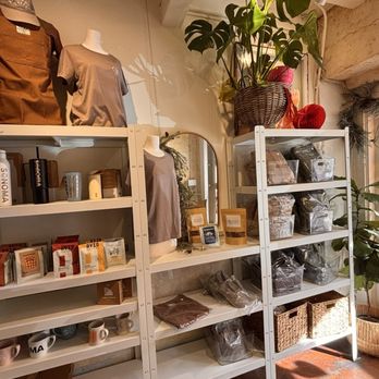 Sunflower Caffe - Merch - Coffee & Tea Near Me - Sonoma, California Sunflower Caffe - Merch - Coffee & Tea Near Me - Sonoma, California
