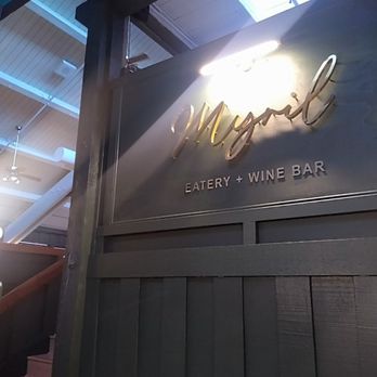 Myril Eatery & Wine Bar - the entrance - New American Near Me - Newport, Oregon Myril Eatery & Wine Bar - the entrance - New American Near Me - Newport, Oregon