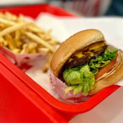 In-N-Out Burger - Double double with fries