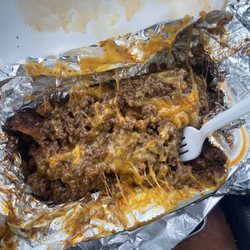 Fresh And Meaty Burgers - Chilli Chili Cheese Fries