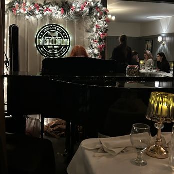 End Cut - Piano in the bar area - French Near Me - West Park, New York End Cut - Piano in the bar area - French Near Me - West Park, New York