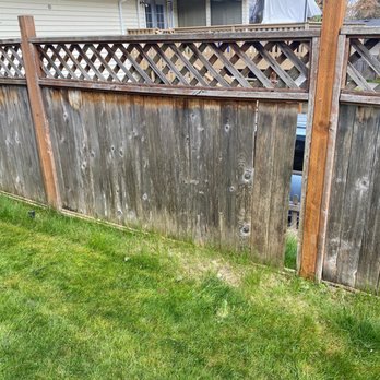 Invitation Homes - Board falling out due to rotted wood on bottom. - Property Management Near Me - Bellevue, Washington Invitation Homes - Board falling out due to rotted wood on bottom. - Property Management Near Me - Bellevue, Washington