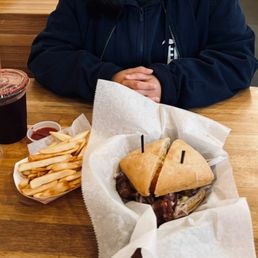 Pan con Chicharron Pan con Chicharron