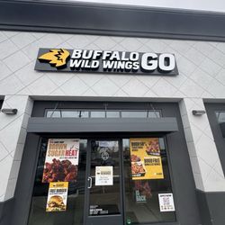 Buffalo Wild Wings Go-Houston - Front entrance
