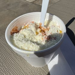 Carniceria Los Cuates - Cup of elote