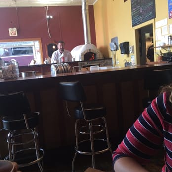 Dogtown Roadhouse - Pizza Near Me - Floyd, Virginia