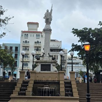 Plaza Colon - The Christopher Columbus Statue at Plaza Colón - Parks Near Me - San Juan, Puerto Rico