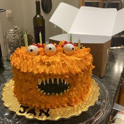 Nanno's Bakery - Halloween Monster cake