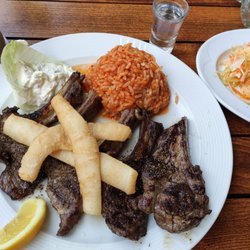 Athen Restaurant - Lammkoteletts mit Kalamari