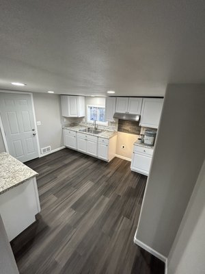 Flooring Installations - Flooring Installations Flooring Installations - Flooring Installations