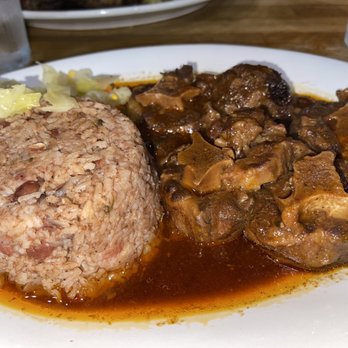 The Islands - Oxtail Rice & Peas - Caribbean Near Me - Brooklyn, New York