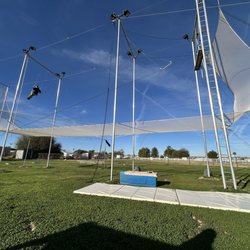 Trapeze U