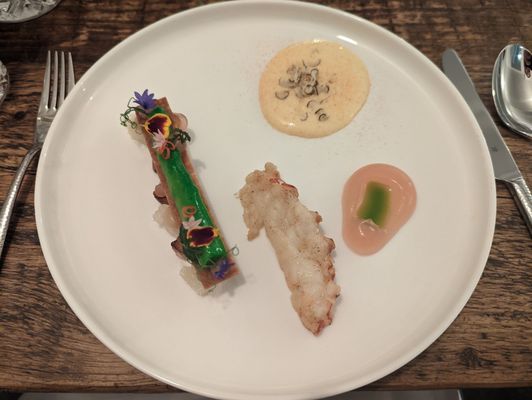 Restaurant Jellyfish by Stefan Fäth by null