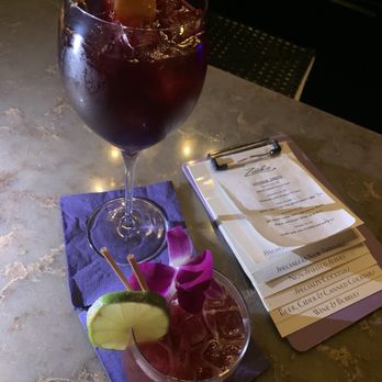 Little Zooks - Cocktail Bars Near Me - Brunswick, Georgia