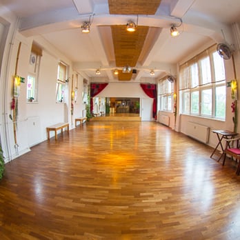 La Mambita Tanzschule - La Mambita, vorderer Tanzraum - Dance Schools Near Me - Berlin, BE