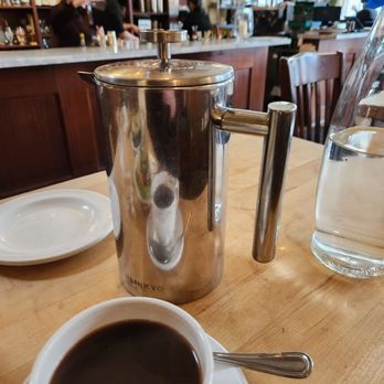Tilikum Place Cafe - Bar and coffee - New American Near Me - Seattle, Washington