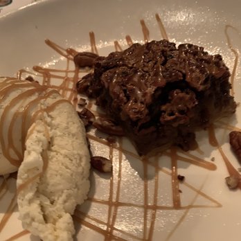 The Farmhouse - Pecan pie! - American Near Me - Palmetto, Georgia The Farmhouse - Pecan pie! - American Near Me - Palmetto, Georgia
