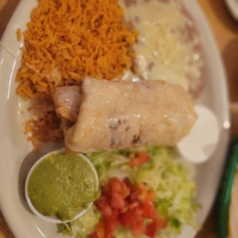 Maya Mexican Restaurant - Chicken chimichanga - Mexican Near Me - Alabaster, Alabama Maya Mexican Restaurant - Chicken chimichanga - Mexican Near Me - Alabaster, Alabama