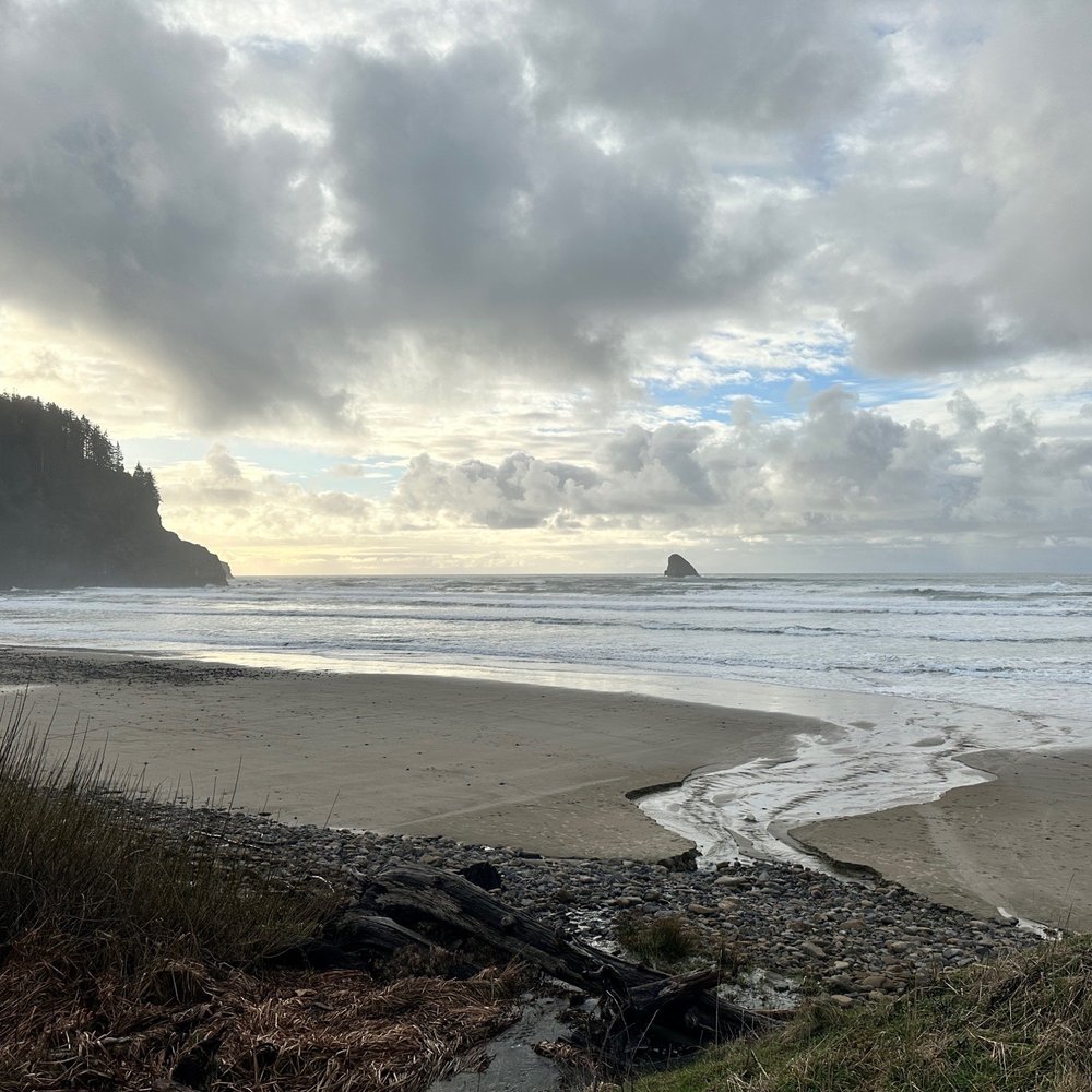 Cape Meares Beach - Beaches Near Me - Tillamook, Oregon Cape Meares Beach - Beaches Near Me - Tillamook, Oregon