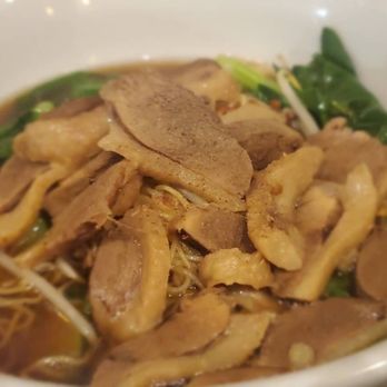 Plearn Park Eatery - Duck noodle soup - Seafood Near Me - Woburn, Massachusetts