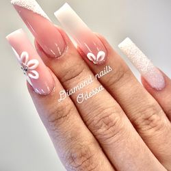 Diamond Nail And Spa
