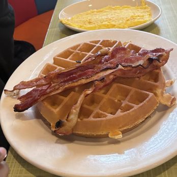 Lindenwood Diner & Restaurant - Diners Near Me - Brooklyn, New York Lindenwood Diner & Restaurant - Diners Near Me - Brooklyn, New York