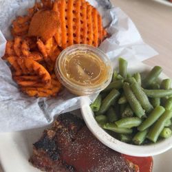 Wedgewing Family Restaurant - Meatloaf dinner with green beans and sweet potato fries