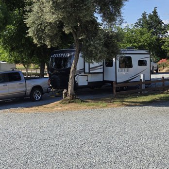 Lemon Cove Village - Our Site with shade trees at Lemon Cove Village RV Park. - Campgrounds Near Me - Lemon Cove, California Lemon Cove Village - Our Site with shade trees at Lemon Cove Village RV Park. - Campgrounds Near Me - Lemon Cove, California