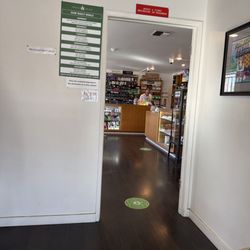 Portland Best Buds - Great place , Mike is a great bud tender