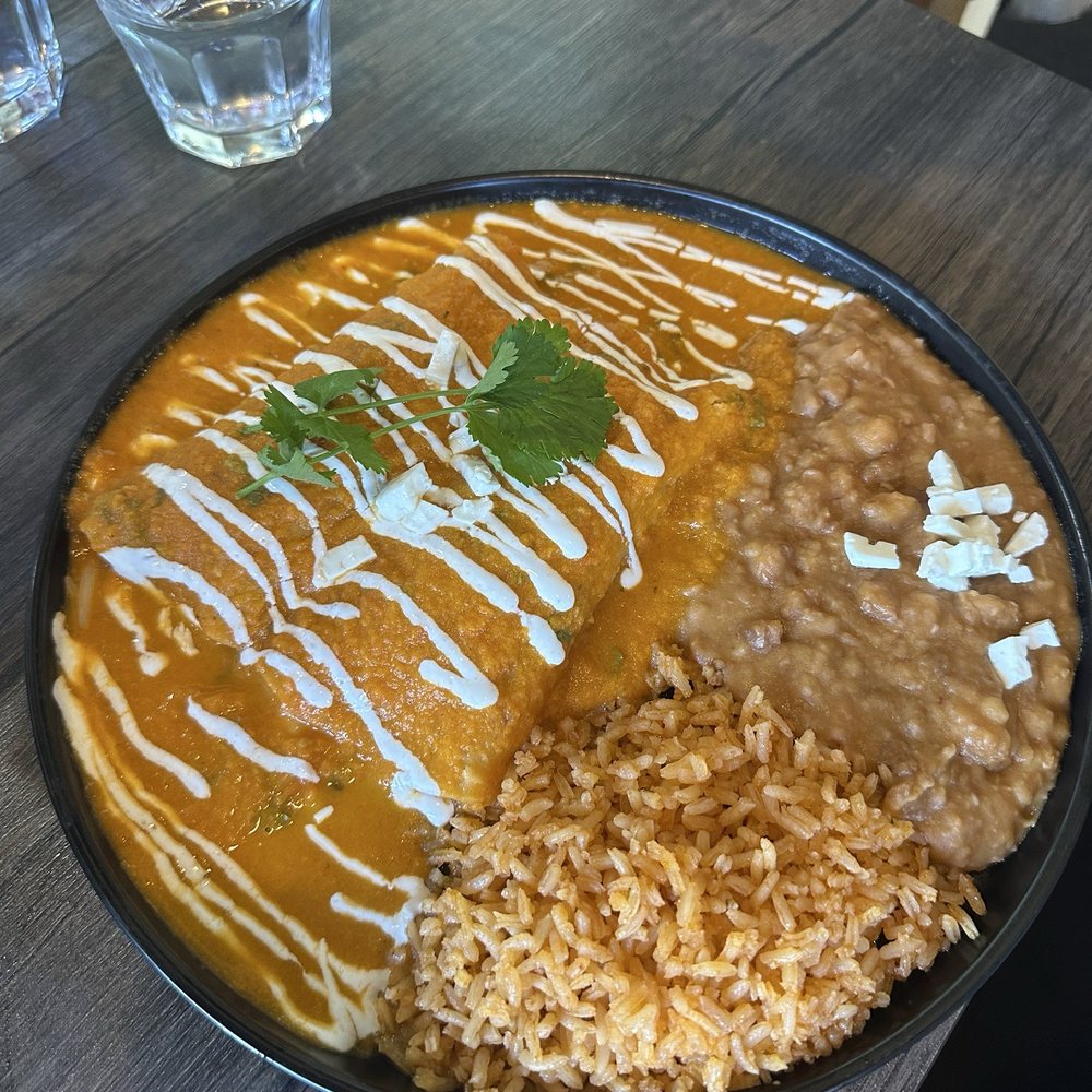 La Chingona - Mexican Near Me - Seattle, Washington La Chingona - Mexican Near Me - Seattle, Washington