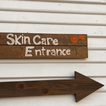 Auburn Skin Care - Entrance to skin care spa - Estheticians Near Me - Auburn, California