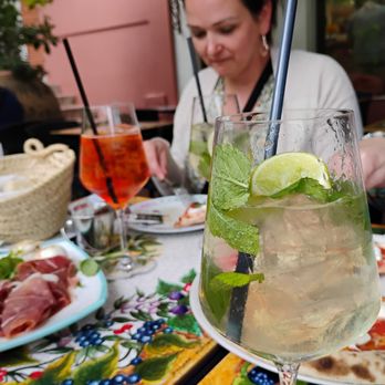 La Zagara - Hugo and an aperol photo bombing - Cafes Near Me - Positano, SA La Zagara - Hugo and an aperol photo bombing - Cafes Near Me - Positano, SA