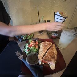 Milltowne Gourmet - Strawberry Salad San Mill Towne Club