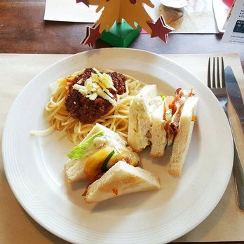 Pancake House - Spaghetti & Clubhouse Sandwich - Pancakes Near Me - Bocaue, BUL Pancake House - Spaghetti & Clubhouse Sandwich - Pancakes Near Me - Bocaue, BUL