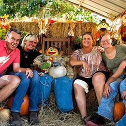 Snow's Country Produce - Snow's Country Market and Charlie's Produce Family!