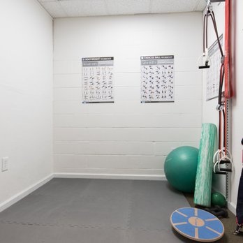Willow Glen Chiropractic - Clinic Gym - Chiropractors Near Me - San Jose, California Willow Glen Chiropractic - Clinic Gym - Chiropractors Near Me - San Jose, California