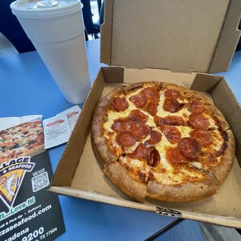 Village Pizza and Seafood - #6 10" Pepperoni Pizza w/ extra cheese & Drink - Pizza Near Me - Pasadena, Texas Village Pizza and Seafood - #6 10" Pepperoni Pizza w/ extra cheese & Drink - Pizza Near Me - Pasadena, Texas