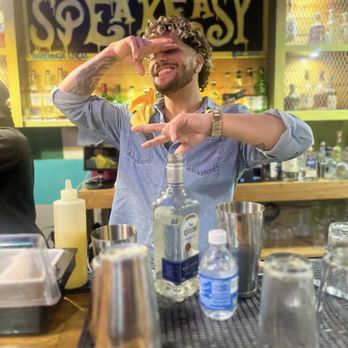 Tavola - Cutie pie bartender - Italian Near Me - San Juan, Puerto Rico Tavola - Cutie pie bartender - Italian Near Me - San Juan, Puerto Rico