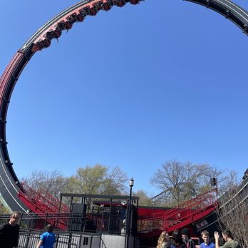 Six Flags Over Texas - This was my favorite ride that day. - Amusement Parks Near Me - Arlington, Texas
