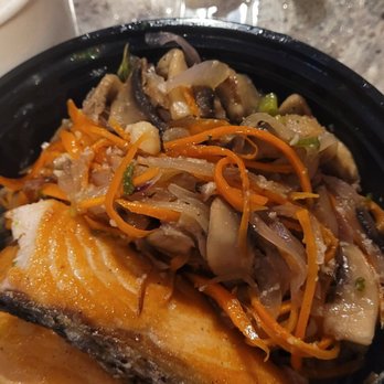 Yellowtail Japanese Bistro - After I removed all the "sauce" there was a ton of onions underneath. Salmon was very dry, overcooked and small - Japanese Near Me - Rutherford, New Jersey Yellowtail Japanese Bistro - After I removed all the "sauce" there was a ton of onions underneath. Salmon was very dry, overcooked and small - Japanese Near Me - Rutherford, New Jersey