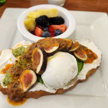 Heirloom Kitchen - Seasonal Avocado Toast. .. summer figs, avocado, poached eggs, garlic labne. - Burgers Near Me - Stockton, California Heirloom Kitchen - Seasonal Avocado Toast. .. summer figs, avocado, poached eggs, garlic labne. - Burgers Near Me - Stockton, California