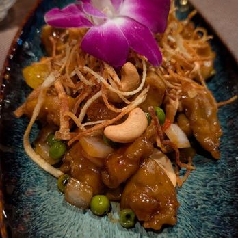 Sabai Thai - Cashew chicken - Thai Near Me - New York, New York Sabai Thai - Cashew chicken - Thai Near Me - New York, New York