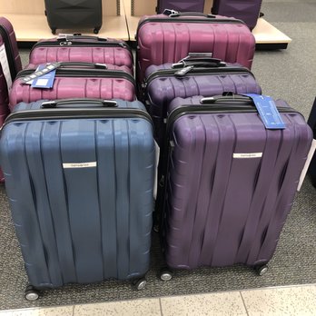 Kohl's - Luggage selection is pretty thin - Department Stores Near Me - MILTON, Georgia