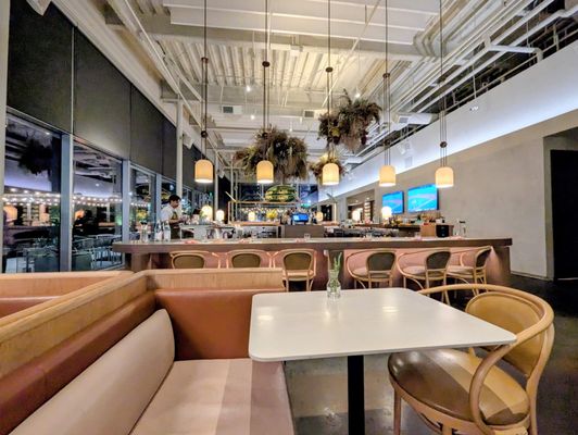 Solstice Seasonal Kitchen & Bar by null