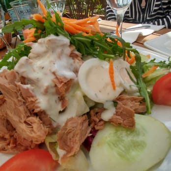Restaurant Pizzeria Corallo - Insalata tonno - Italian Near Me - Rangsdorf, BB Restaurant Pizzeria Corallo - Insalata tonno - Italian Near Me - Rangsdorf, BB